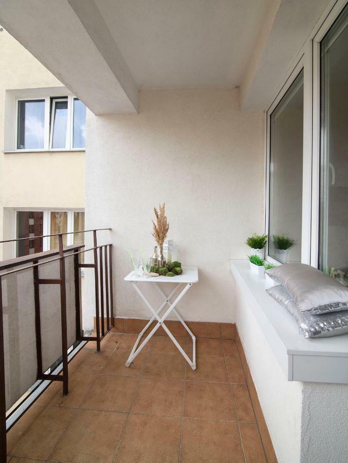 Wlr Apartments - Hoza II ワルシャワ エクステリア 写真